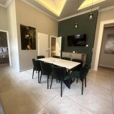 Orangehomes High Class 4 Bedroom Apartment Budapest Eksteriør billede