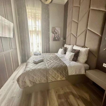 Orangehomes High Class 4 Bedroom Apartment Budapest Eksteriør billede