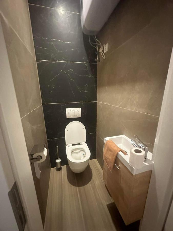 Orangehomes High Class 4 Bedroom Apartment Budapest Eksteriør billede