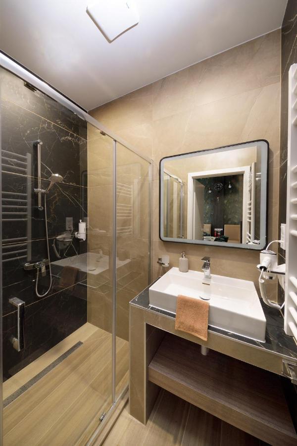 Orangehomes High Class 4 Bedroom Apartment Budapest Eksteriør billede